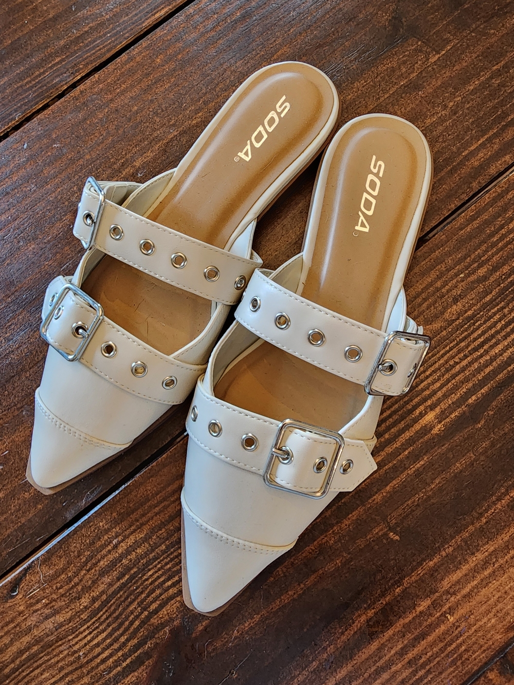 Soda White Pointed Double Buckle Slide Mule